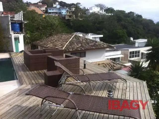 Casa / Sobrado para Locação em Florianópolis/SC Centro 5 Quartos