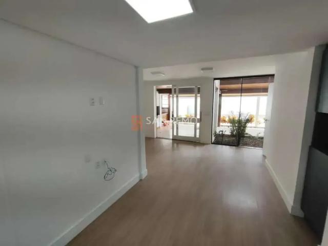 Casa / Sobrado para Locação em Florianópolis/SC Centro 6 Quartos