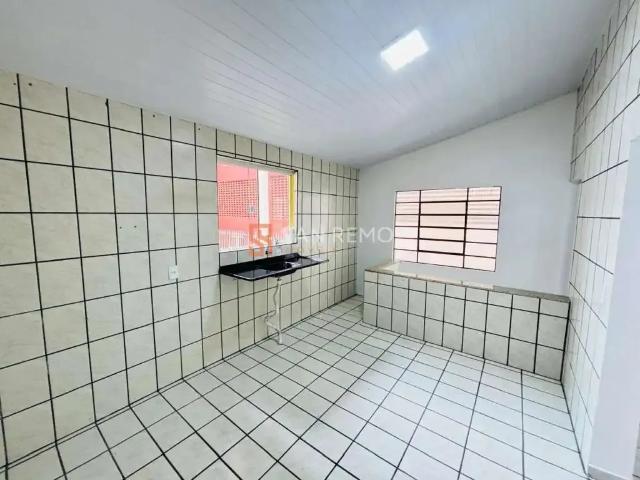 Casa / Sobrado para Locação em Florianópolis/SC Centro 2 Quartos