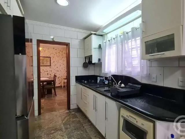 Casa / Sobrado para Locação em Florianópolis/SC Córrego Grande 3 Quartos