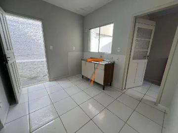 Casa / Sobrado para Locação em Florianópolis/SC Estreito 2 Quartos