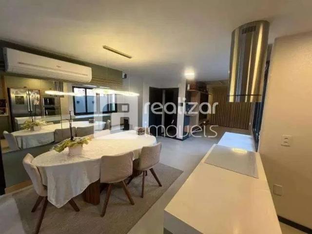 Casa / Sobrado para Locação em Florianópolis/SC Estreito 5 Quartos