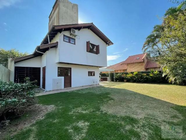 Casa / Sobrado para Locação em Florianópolis/SC Itacorubi 2 Quartos