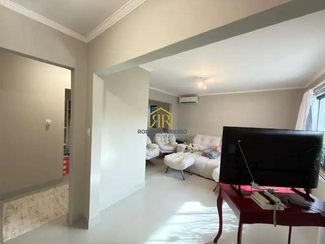 Casa / Sobrado para Locação em Florianópolis/SC Itacorubi 3 Quartos