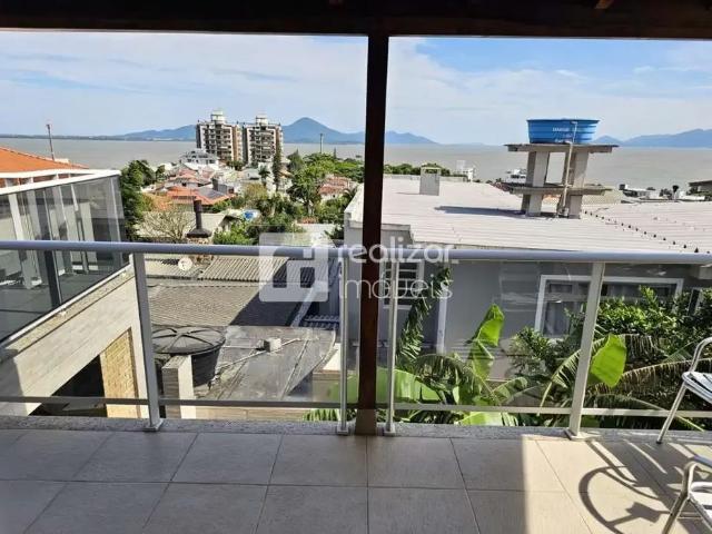 Casa / Sobrado para Locação em Florianópolis/SC Itaguaçu 3 Quartos
