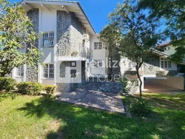 Casa / Sobrado para Locação em Florianópolis/SC Itaguaçu 8 Quartos