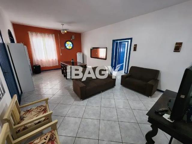 Casa / Sobrado para Locação em Florianópolis/SC Ingleses do Rio Vermelho 4 Quartos