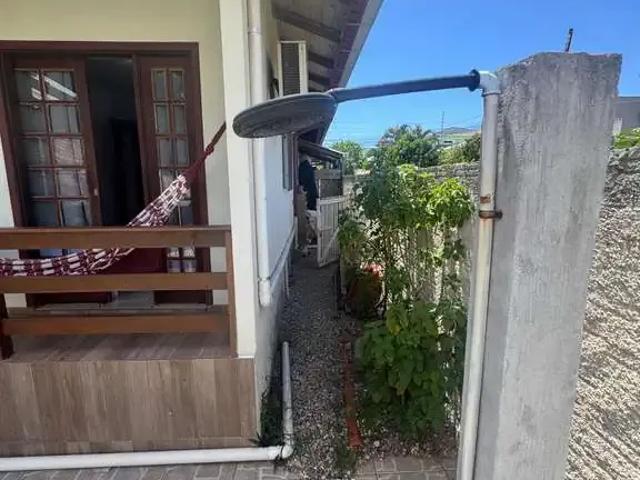 Casa / Sobrado para Locação em Florianópolis/SC Ingleses do Rio Vermelho 4 Quartos