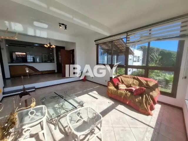 Casa / Sobrado para Locação em Florianópolis/SC Ingleses do Rio Vermelho 5 Quartos