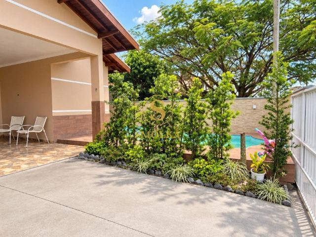 Casa / Sobrado para Locação em Florianópolis/SC Ingleses do Rio Vermelho 2 Quartos