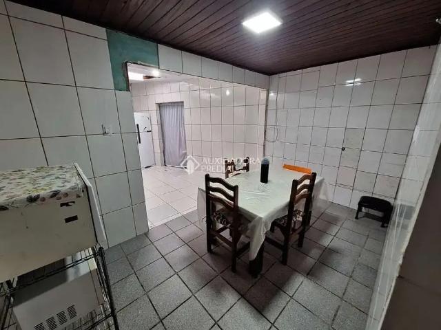 Casa / Sobrado para Locação em Florianópolis/SC Ingleses do Rio Vermelho 2 Quartos