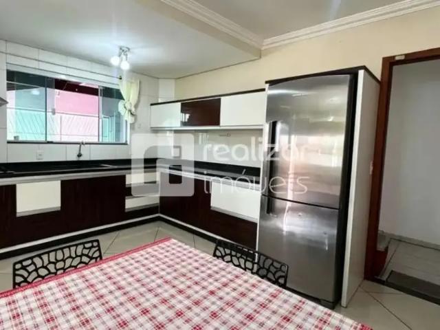 Casa / Sobrado para Locação em Florianópolis/SC Ingleses do Rio Vermelho 3 Quartos