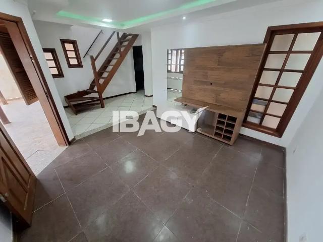 Casa / Sobrado para Locação em Florianópolis/SC Ingleses do Rio Vermelho 3 Quartos