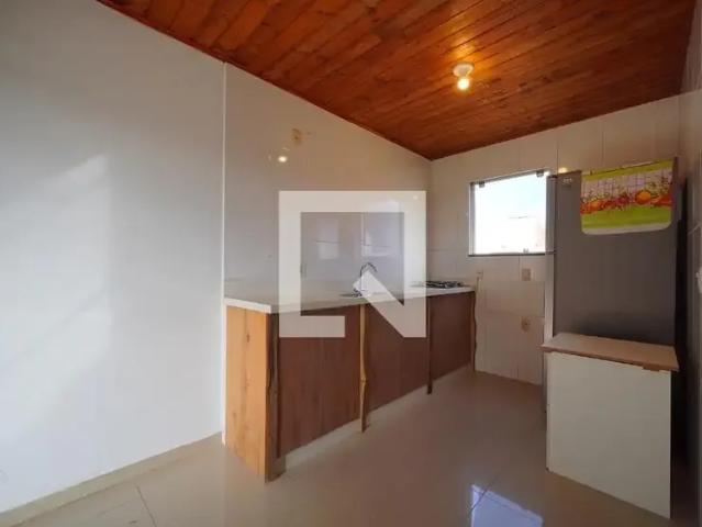 Casa / Sobrado para Locação em Florianópolis/SC Ingleses 2 Quartos