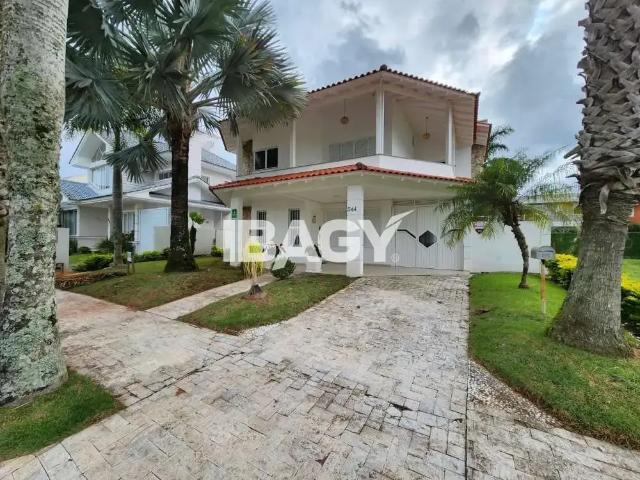 Casa / Sobrado para Locação em Florianópolis/SC Jurerê 3 Quartos