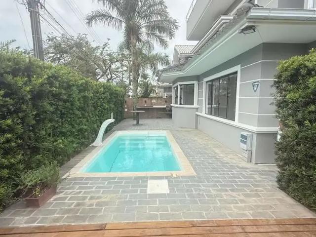 Casa / Sobrado para Locação em Florianópolis/SC Jurerê Internacional 3 Quartos