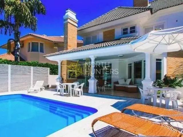 Casa / Sobrado para Locação em Florianópolis/SC Jurerê Internacional 4 Quartos