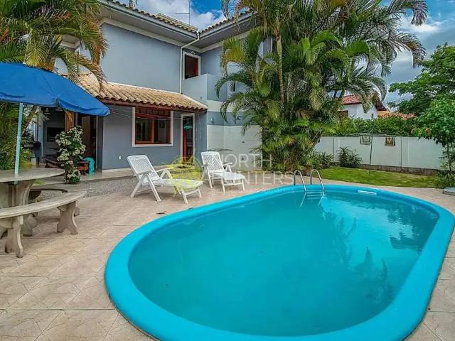 Casa / Sobrado para Locação em Florianópolis/SC Jurerê Internacional 4 Quartos