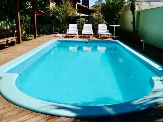 Casa / Sobrado para Locação em Florianópolis/SC Jurerê Internacional 4 Quartos