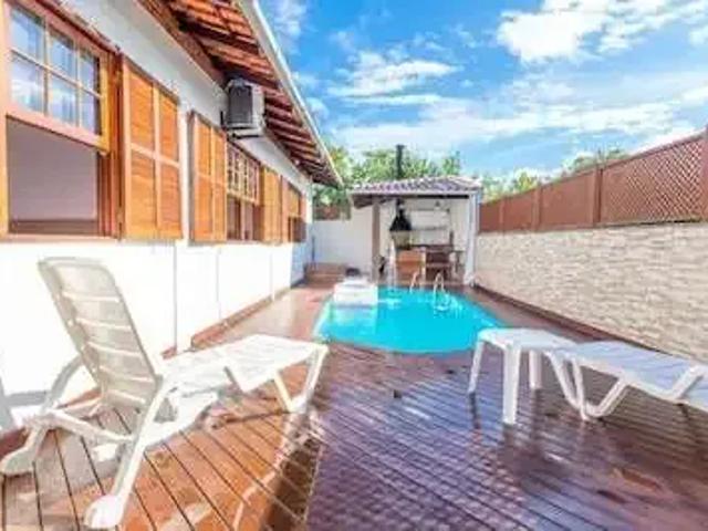 Casa / Sobrado para Locação em Florianópolis/SC Jurerê Internacional 4 Quartos