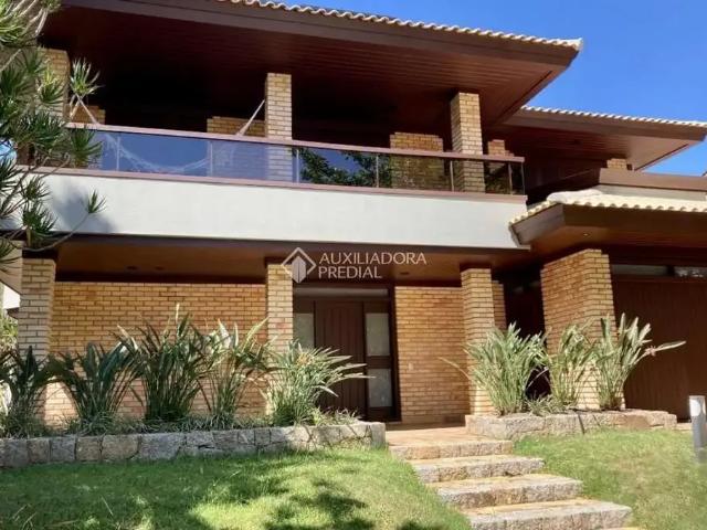 Casa / Sobrado para Locação em Florianópolis/SC Jurerê Internacional 4 Quartos
