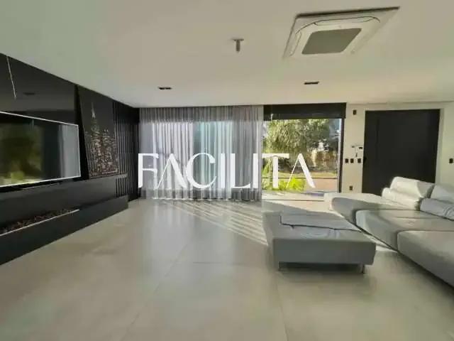 Casa / Sobrado para Locação em Florianópolis/SC Jurerê Internacional 5 Quartos