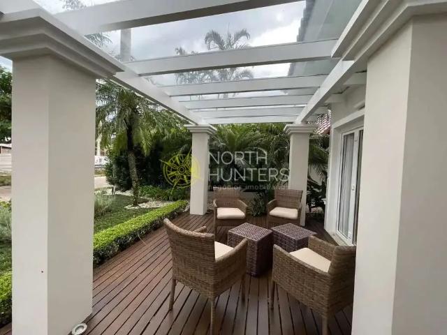Casa / Sobrado para Locação em Florianópolis/SC Jurerê Internacional 5 Quartos