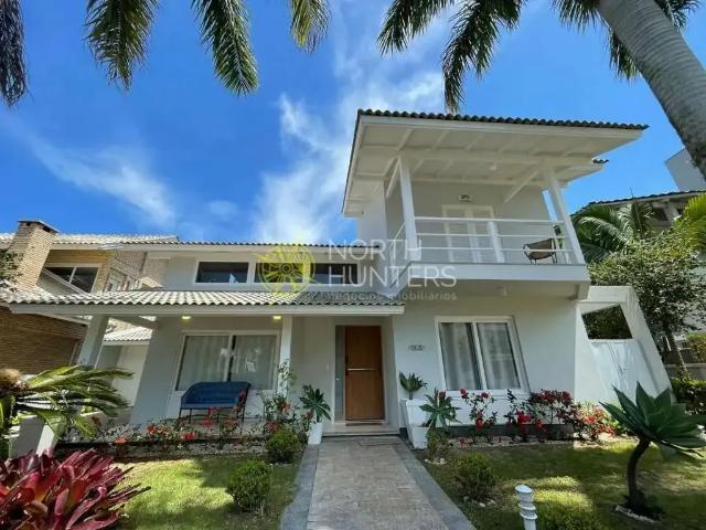 Casa / Sobrado para Locação em Florianópolis/SC Jurerê Internacional 5 Quartos