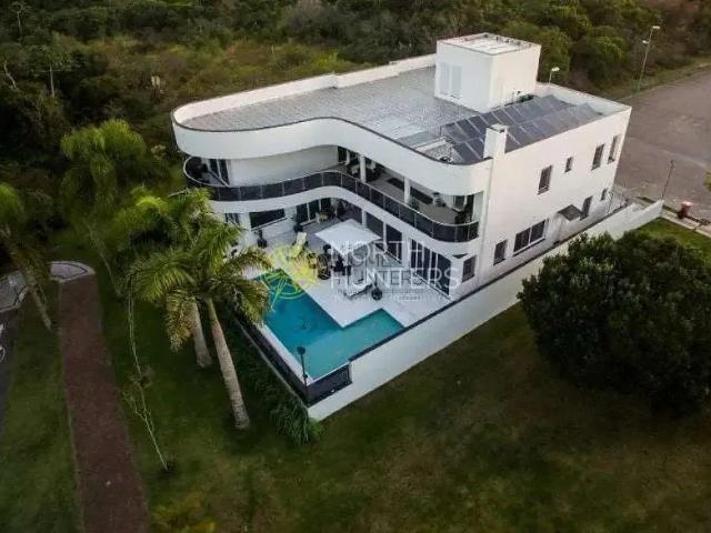 Casa / Sobrado para Locação em Florianópolis/SC Jurerê Internacional 6 Quartos