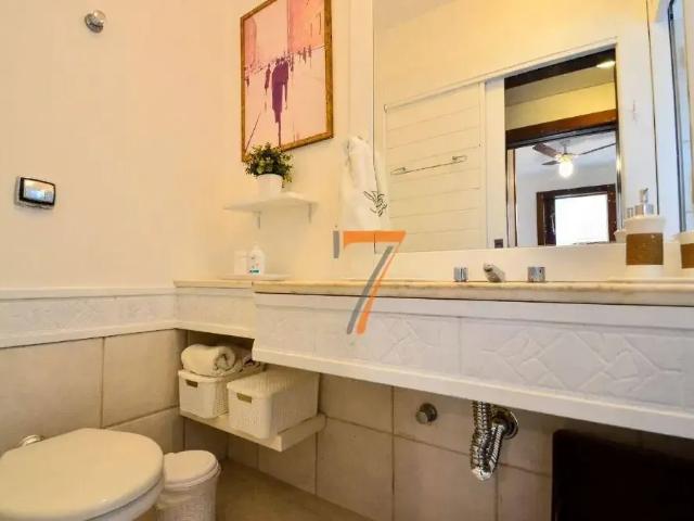 Casa / Sobrado para Locação em Florianópolis/SC Jurerê Internacional 7 Quartos