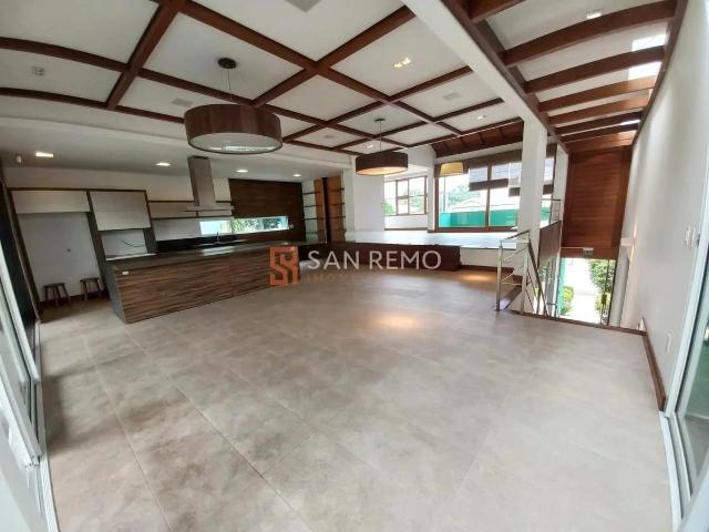 Casa / Sobrado para Locação em Florianópolis/SC João Paulo 5 Quartos