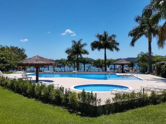Casa / Sobrado para Locação em Florianópolis/SC Lagoa da Conceição 2 Quartos