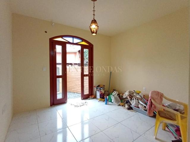 Casa / Sobrado para Locação em Florianópolis/SC Lagoa da Conceição 2 Quartos