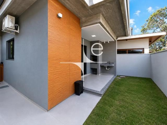 Casa / Sobrado para Locação em Florianópolis/SC Lagoa da Conceição 3 Quartos
