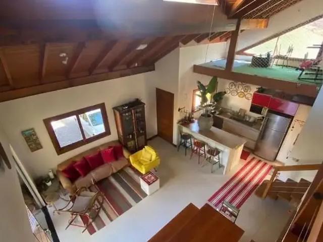 Casa / Sobrado para Locação em Florianópolis/SC Lagoa da Conceição 3 Quartos