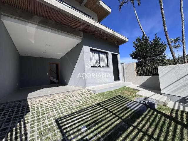Casa / Sobrado para Locação em Florianópolis/SC Lagoa da Conceição 3 Quartos