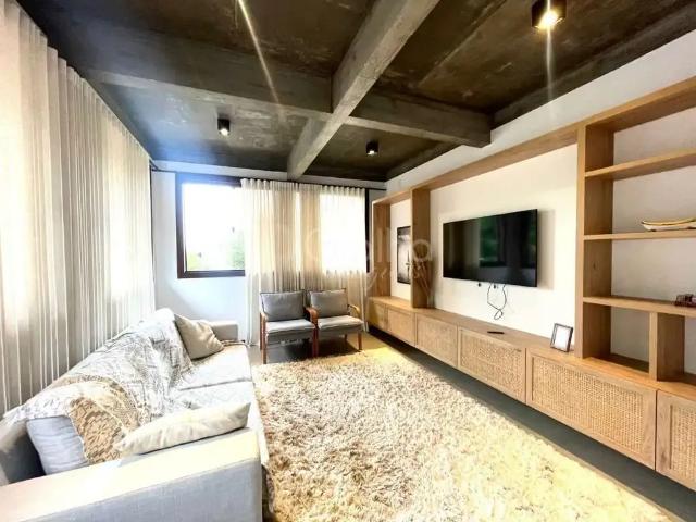 Casa / Sobrado para Locação em Florianópolis/SC Lagoa da Conceição 3 Quartos
