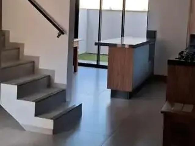Casa / Sobrado para Locação em Florianópolis/SC Lagoa da Conceição 3 Quartos