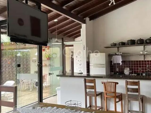 Casa / Sobrado para Locação em Florianópolis/SC Lagoa da Conceição 4 Quartos