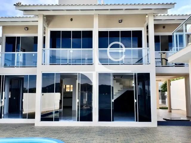 Casa / Sobrado para Locação em Florianópolis/SC Lagoa da Conceição 5 Quartos