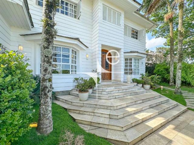 Casa / Sobrado para Locação em Florianópolis/SC Lagoa da Conceição 5 Quartos
