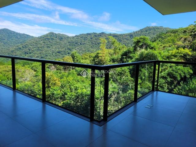 Casa / Sobrado para Locação em Florianópolis/SC Pântano do Sul 1 Quartos