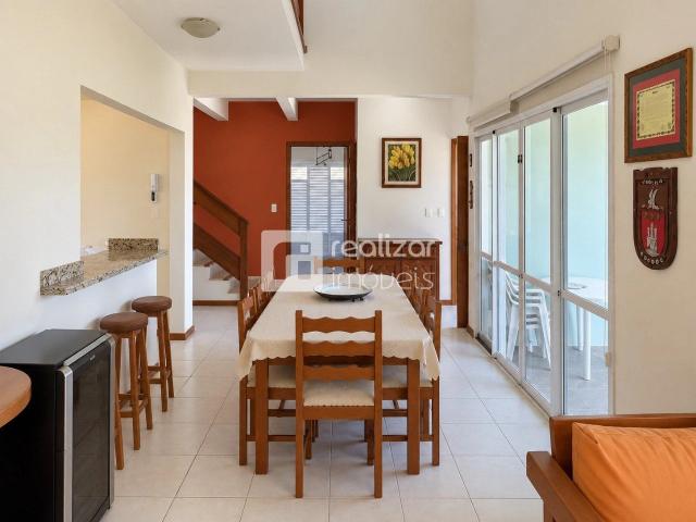 Casa / Sobrado para Locação em Florianópolis/SC Pantanal 3 Quartos