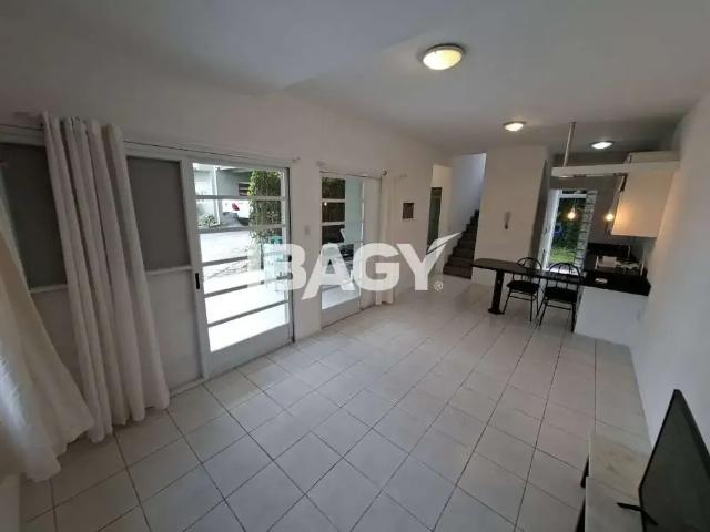 Casa / Sobrado para Locação em Florianópolis/SC Praia Mole 3 Quartos