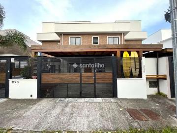 Casa / Sobrado para Locação em Florianópolis/SC Ribeirão da Ilha 3 Quartos
