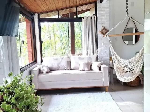 Casa / Sobrado para Locação em Florianópolis/SC Ribeirão da Ilha 2 Quartos