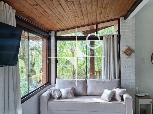 Casa / Sobrado para Locação em Florianópolis/SC Ribeirão da Ilha 2 Quartos