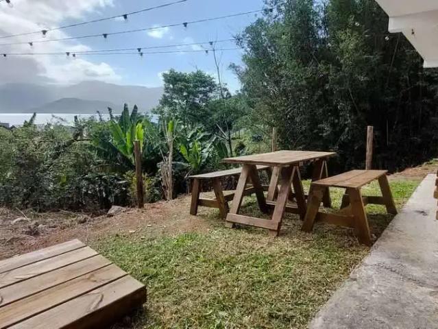 Casa / Sobrado para Locação em Florianópolis/SC Ribeirão da Ilha 2 Quartos
