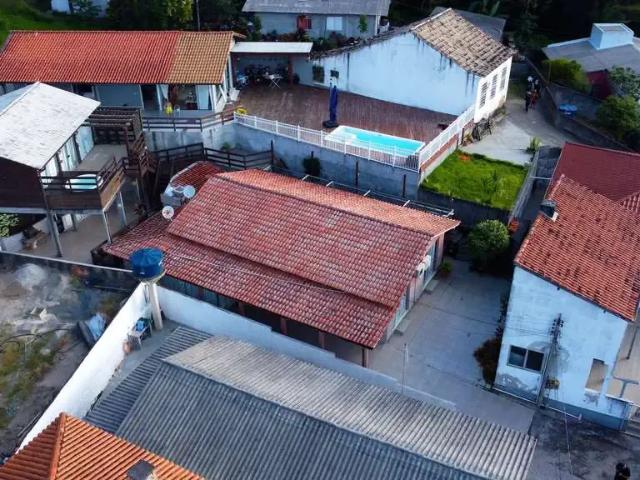 Casa / Sobrado para Locação em Florianópolis/SC Ribeirão da Ilha 4 Quartos