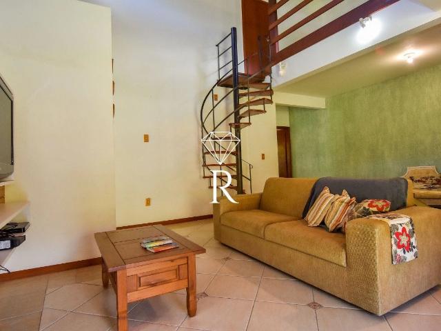 Casa / Sobrado para Locação em Florianópolis/SC Ribeirão da Ilha 4 Quartos